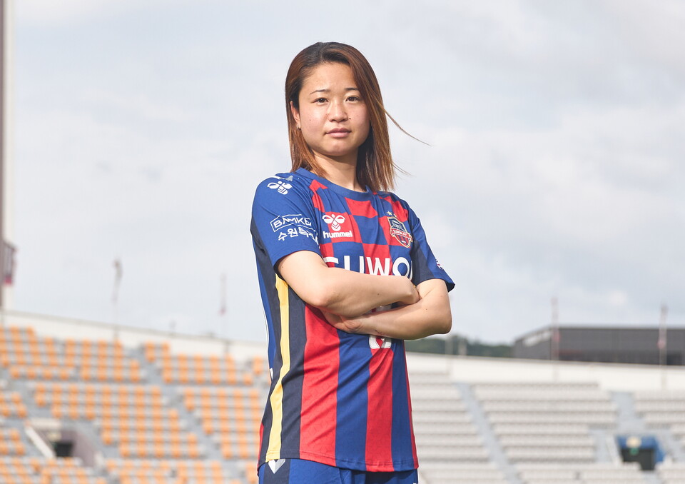 수원FC 위민이 일본 출신의 레나를 영입했다. /수원FC 제공