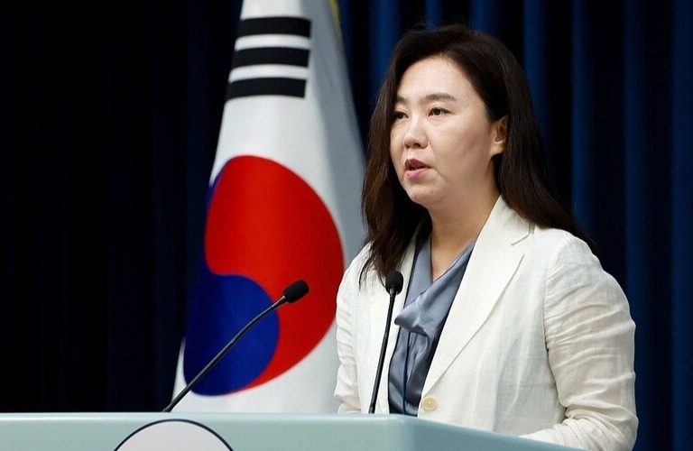  강유정 대통령실 대변인이 13일 서울 용산 대통령실 청사에서 이재명 대통령의 차관급 추가 인선을 발표하고 있다. 2025.7.13./연합뉴스