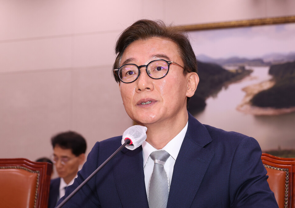 전재수 해양수산부 장관 후보자가 14일 서울 여의도 국회 농림축산식품해양수산위원회 전체회의에서 열린 인사청문회에서 의원 질의에 답변하고 있다. 사진=연합뉴스