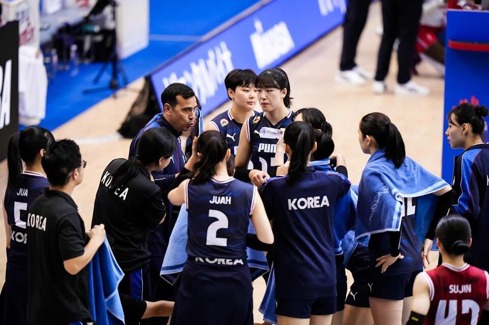 2025 국제배구연맹(FIVB) 발리볼네이션스리그(VNL)에서 한국 여자 배구 대표팀이 끝내 최하위로 밀려 강등이 확정됐다. /FIVB 제공