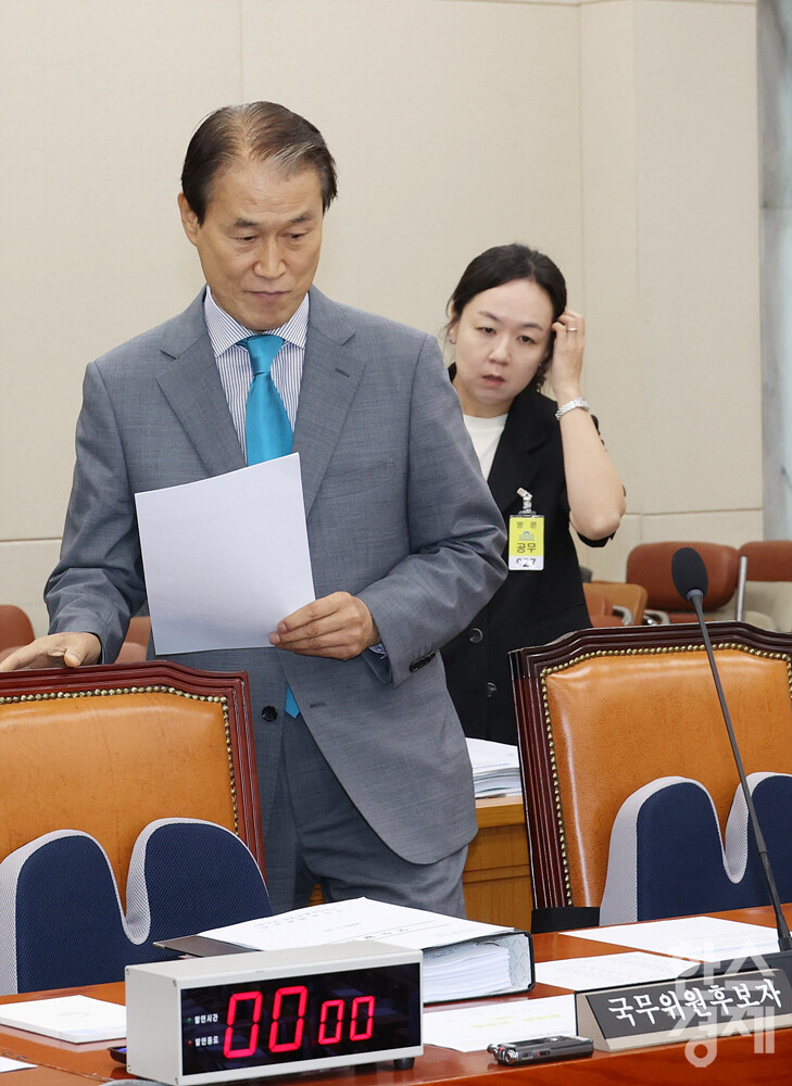 권오을 국가보훈부 장관 후보자가 15일 국회 정무위원회에서 열린 인사청문회에 출석하고 있다. /최대성 기자 dpdaesung@sporbiz.co.kr 2025.07.15.