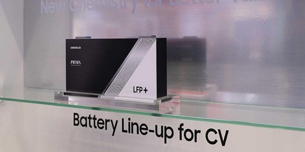 삼성SDI가 'IAA 트랜스포테이션 2024 에서 선보인 LFP 배터리./ 연합뉴스 제공