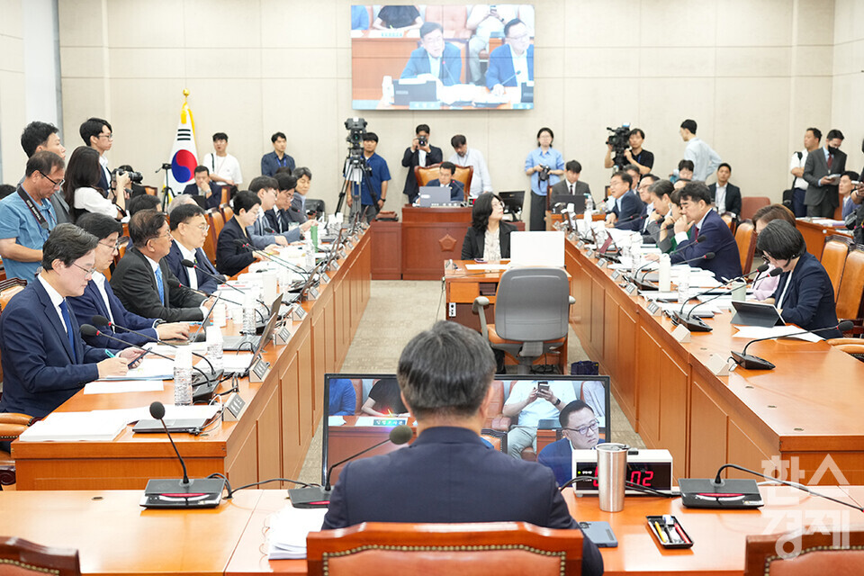 18일 오전 서울 여의도 국회 행정안전위원회에서 윤호중 행정안전부 장관 후보자 인사청문회가 열리고 있다. /최대성 기자 dpdaesung@sporbiz.co.kr 2025.07.18.