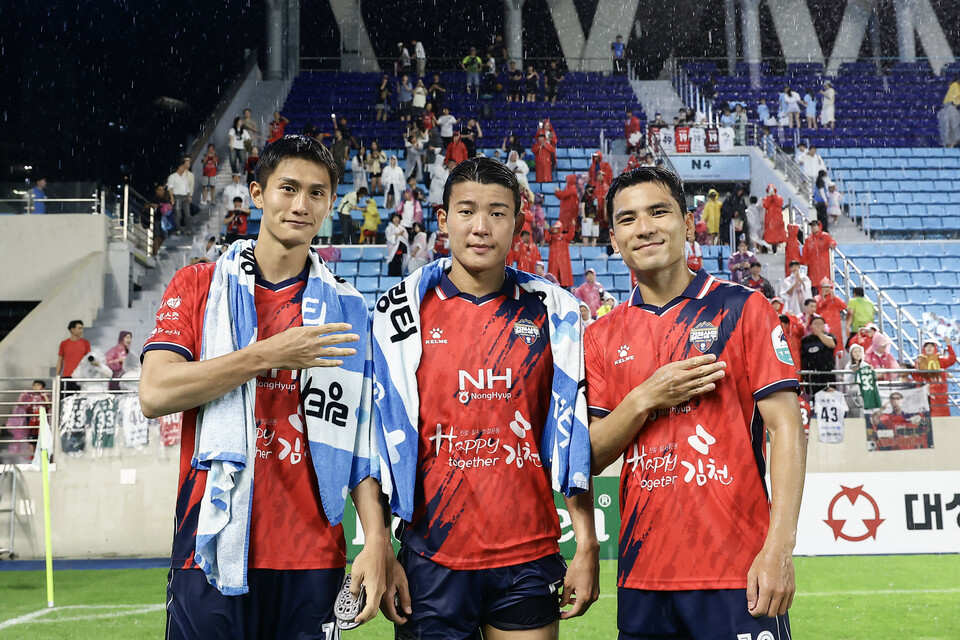 하나은행 K리그1 2025 22R 원정경기 대구F에 3대 2로 역전승. 사진=김천상무프로축구단 제공