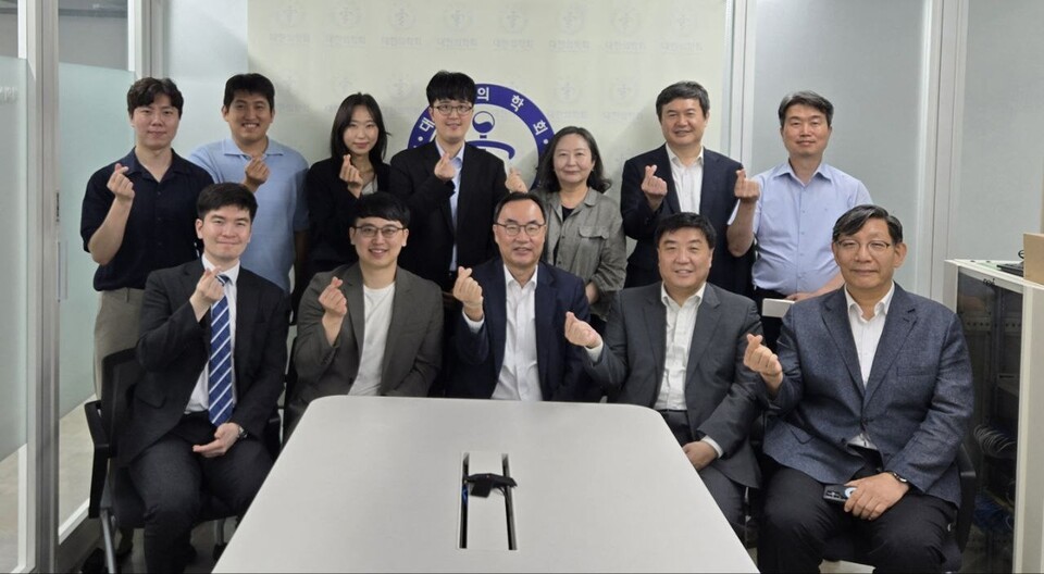 대한전공의협의회와 대한의학회과 간담회를 개최하고 전공의 수련환경 개선에 뜻을 모았다./대한전공의협의회 제공