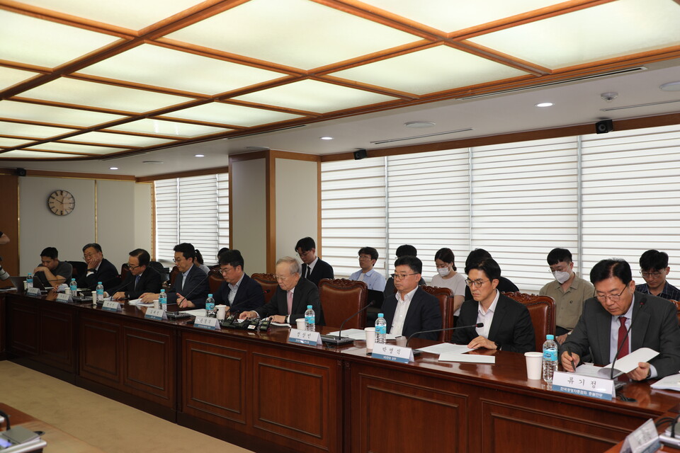 손경식 한국경영자총협회 회장은 7월 31일(목) 오전 10시 경총회관 8층 회의실에서  '노조법 개정 관련 긴급 기자회견'을 진행했다. /