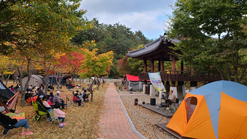 하늘엔 은하수, 땅엔 수하계곡, 영양군 청소년 수련원 캠핑장. 사진=영양군 제공
