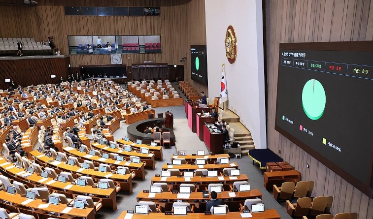 5일 국회 본회의에서 방송3법 중 방송법 개정안이 통과되고 있다. 사진=연합뉴스