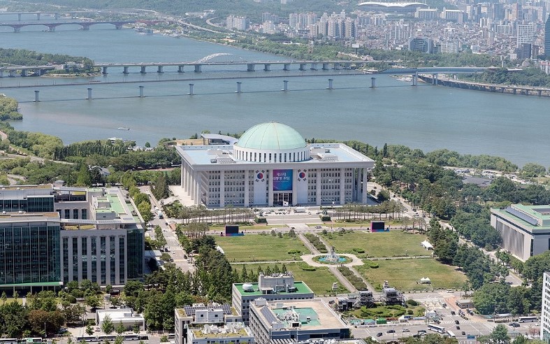 서울 영등포구 여의도 국회의사당 전경/연합뉴스