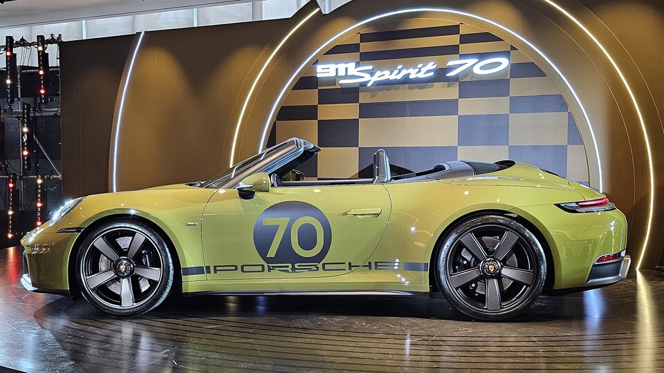 포르쉐 '신형 911 스피릿 70'의 외관./ 곽호준 기자