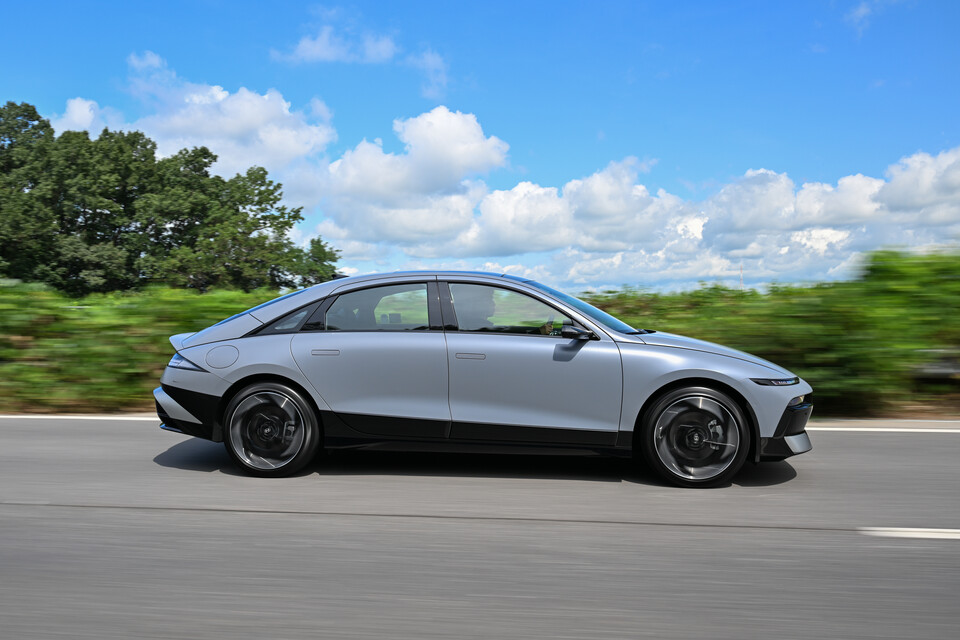 현대차 '더 뉴 아이오닉6'의 측면./ 현대차