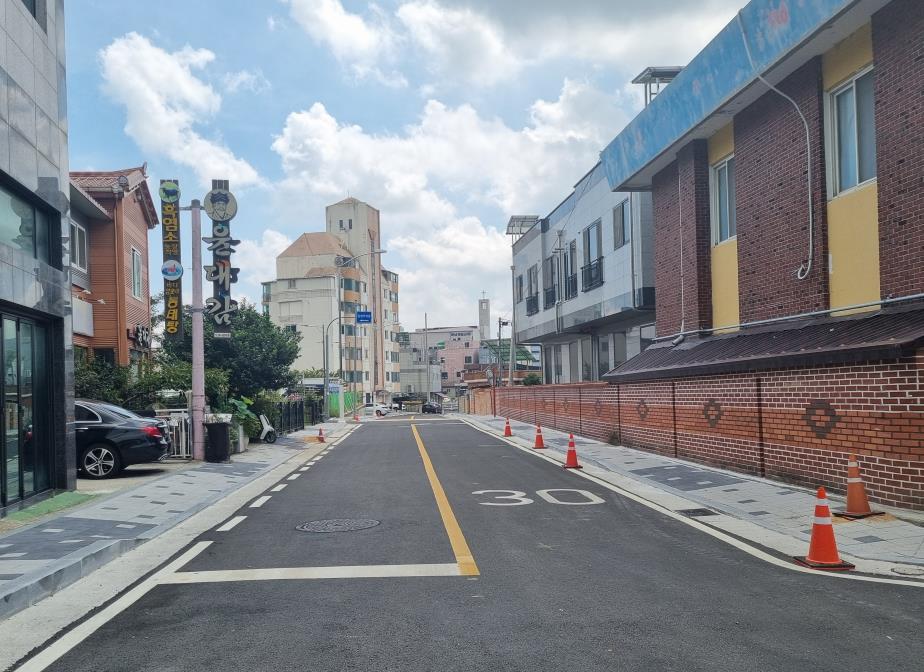 해남군이 추진 중인 북부순환로 전선 지중화사업이 순조롭게 진행되고 있다./사진=해남군