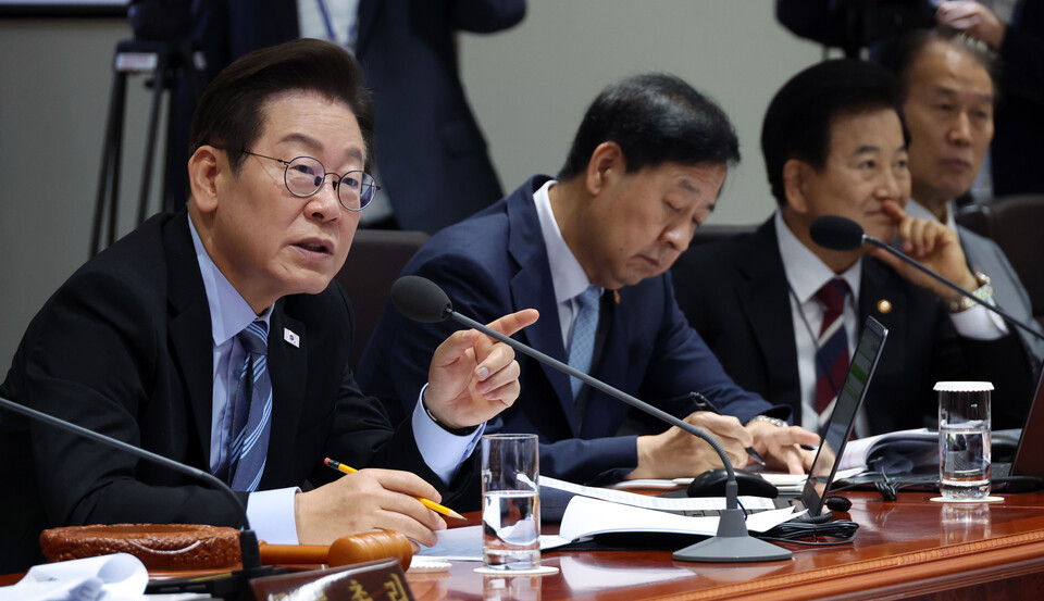 이재명 대통령이 2일 용산 대통령실에서 국무회의를 주재하고 있다. 사진=연합뉴스