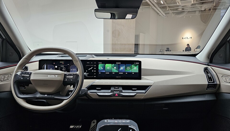 ‘더 기아 EV5’'의 실내./ 곽호준 기자