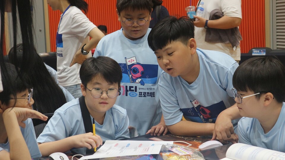 펄어비스, 해커톤 대회 ‘딩가딩 프로젝트’ 진행./펄어비스