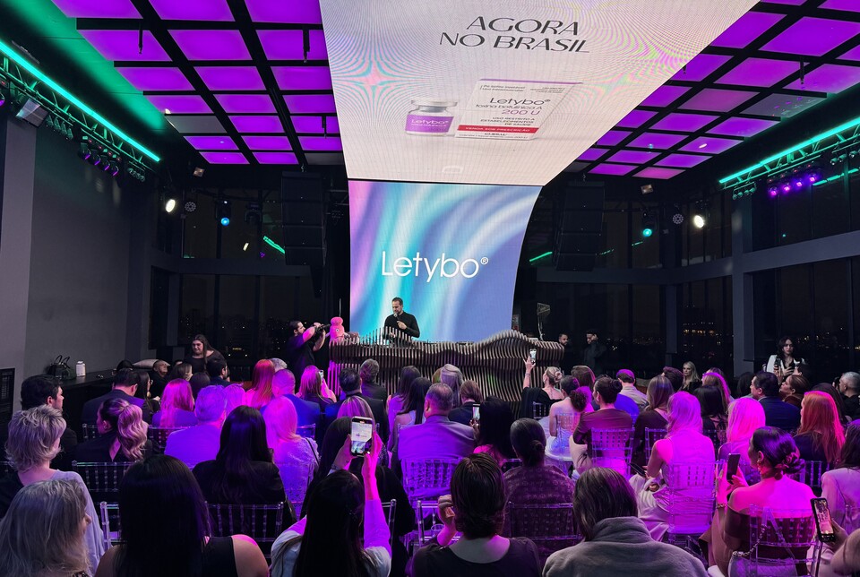 휴젤이 브라질에서 보툴리눔 톡신 제제 '레티보'의 프리 론칭 행사를 개최했다./휴젤 제공