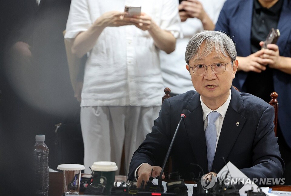  이찬진 금융감독원장이 내부 공지를 통해 정부의 금융감독 체제 개편안에 안타까운 심경을 드러내며 인사교류와 처우개선을 약속했다. /연합뉴스