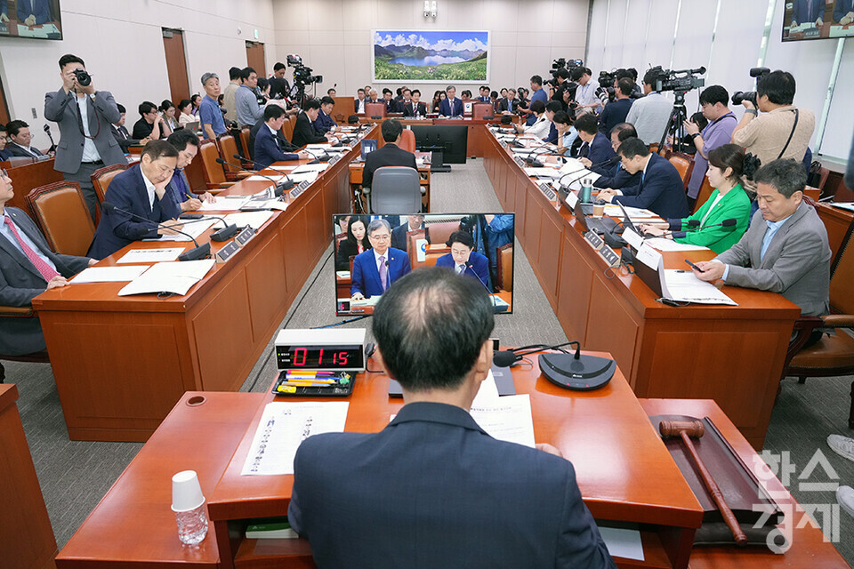 8일 오후 서울 여의도 국회에서 외교통일위원회 전체회의가 열리고 있다. /최대성 기자 dpdaesung@sporbiz.co.kr 2025.09.08.