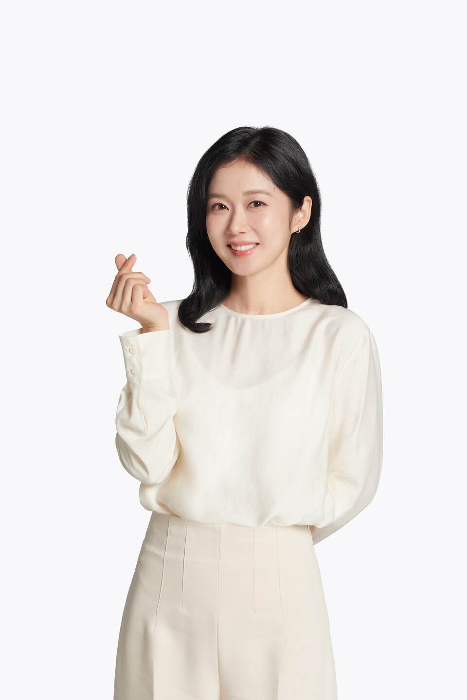 휴온스엔이 배우 장나라를 건강기능식품 부문 전속 모델로 선정했다./휴온스엔 제공