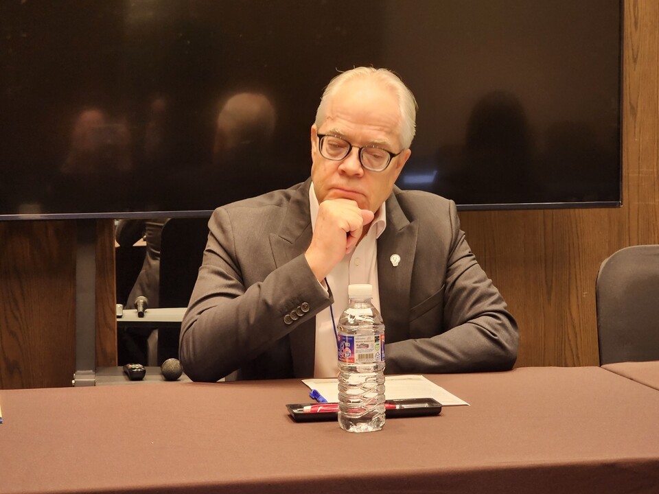 나이버그 대표가 인터뷰하고 있는 모습./이소영 기자