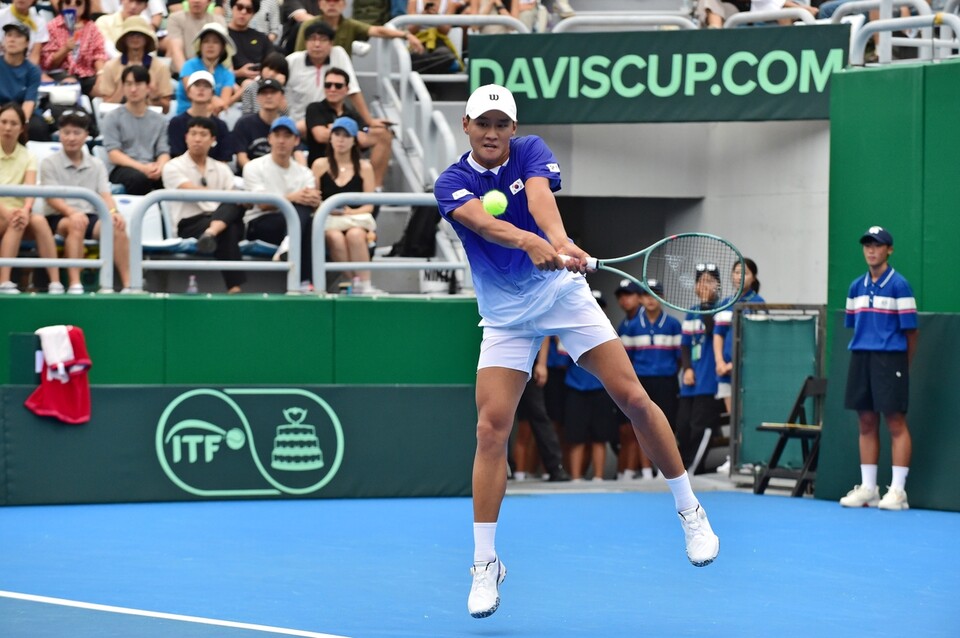 12일 데이비스컵 경기에 나선 권순우. /대한테니스협회 제공