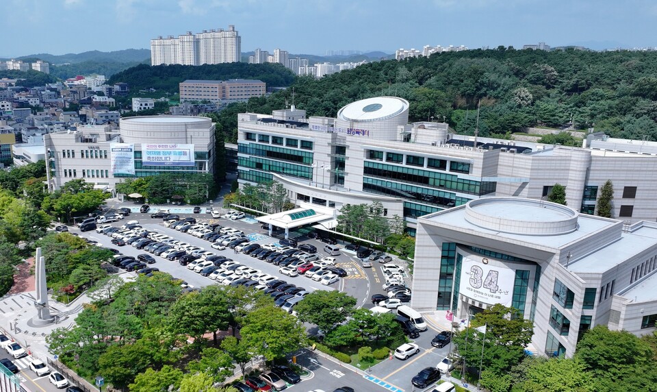 화성시와 인근 지자체 공무원들 사이에서는 충격과 불안감이 확산되고 있다. “단순한 개인 간 다툼을 넘어, 법 집행 그 자체에 대한 위협”이라는 우려의 목소리가 제기되고 있다./ 화성시 제공