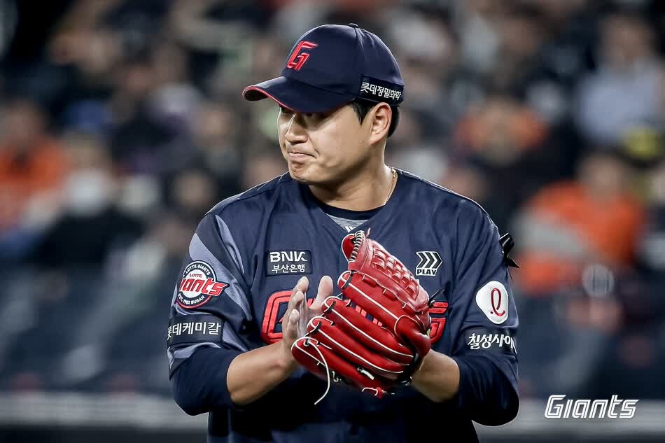 프로야구 롯데 자이언츠 투수 나균안. /롯데 제공