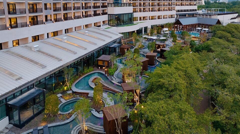 소노캄 경주 웰니스 풀앤스파 실외 모습. /소노인터내셔널 제공