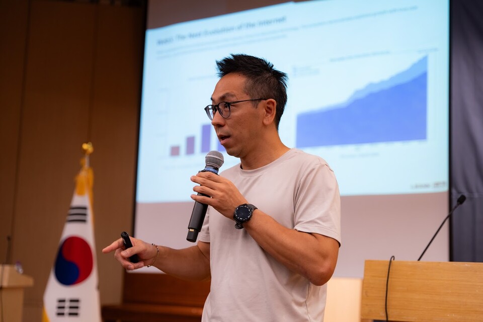 장린 엘뱅크 랩스 대표가 기조연설을 하고 있다./ KBIPA