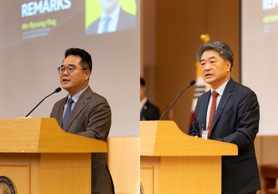 민병덕 의원(왼쪽)과 김형주 이사장이 이날 AI와 블록체인 중요성에 대해 설명하고 있다./ KBIPA