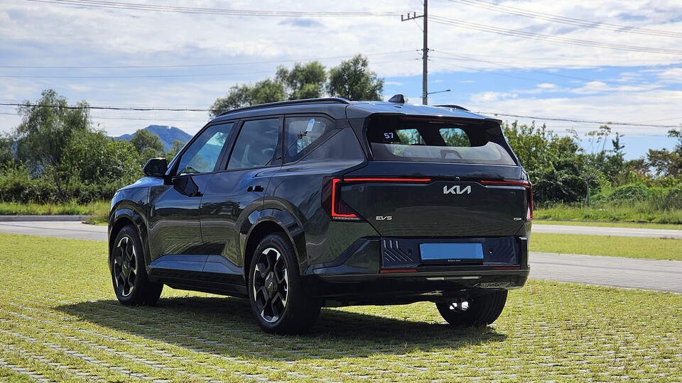 더 기아 'EV5 GT라인'의 외관./ 곽호준 기자