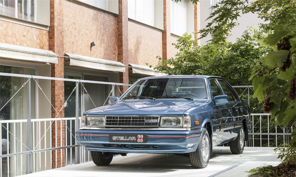  'By your side – 스텔라 & 쏘나타' 전시에서 선보이는 '스텔라 88' 복원 차량./현대자동차