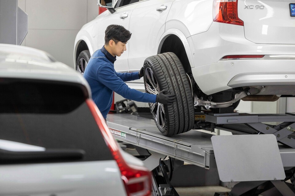 볼보자동차코리아, ‘서비스 바이 볼보(Service by Volvo) 시즈널 캠페인’ 진행./볼보차코리아