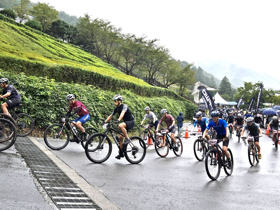 제2회 보성군수배 전국 산악자전거 대회가 지난 9월 27~28일 제암산자연휴양림에서 성황리에 마쳤다./사진=보성군