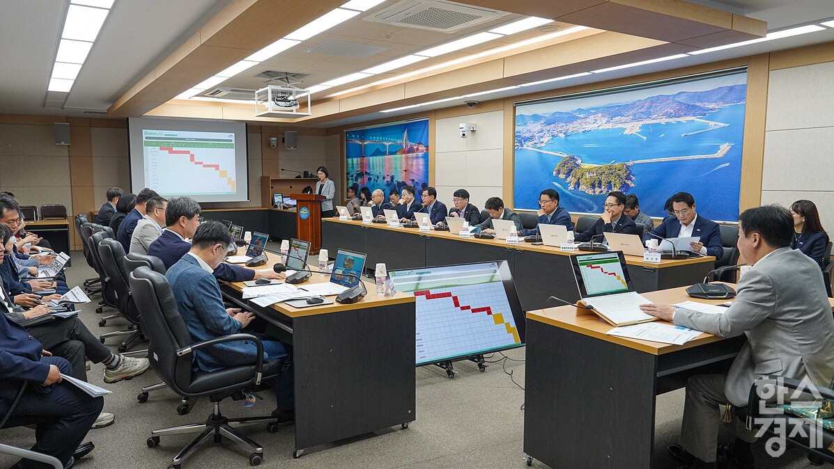 ▲정기명 시장, 섬박람회 종합실행계획 점검 (사진=여수시)