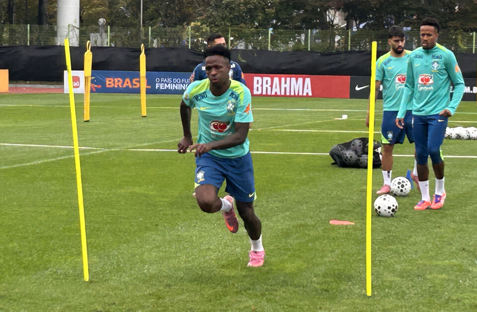 브라질 대표팀 비니시우스 주니오르가 7일 고양시 일산서구 고양종합운동장 보조구장에서 훈련하고 있다. /연합뉴스