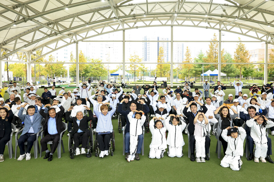 화성특례시(시장 정명근)는 지난 10일 화성시장애인론볼경기장에서 ‘제4회 척수장애인 화성시지회 어울림 축제’를 성황리에 개최했다고 밝혔다./ 화성특례시 제공