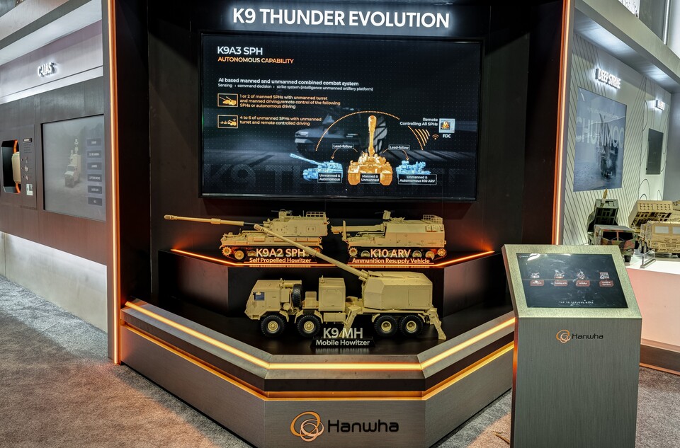 한화에어로스페이스는 미국 워싱턴 DC에서 13~15일 열리는 'AUSA 2025' 전시회에 차륜형 K9A2 자주포, 유무인복합 K9A3 등 K9의 진화적 개발 계획을 전시한다./한화에어로스페이스