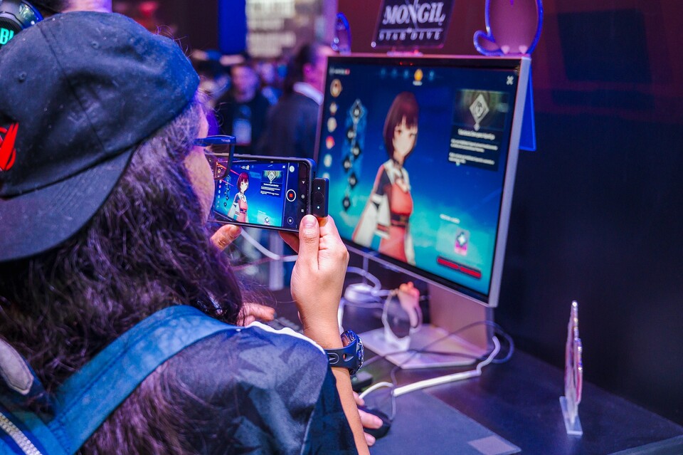 몬길: STAR DIVE, 브라질 게임쇼 참가./넷마블