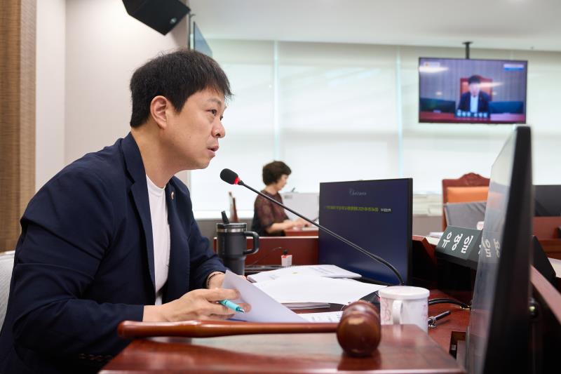 “정치가 내 주변과 삶을 바꿀 수 있다는 희망을 주민들에게 전하고 싶다. 하루의 시작이 설레고 내일이 기다려지는 안양을 만들겠다. 지역 현안을 끝까지 챙기고, 정책과 사업에서 주민들이 직접 체감할 수 있는 성과를 내는 것이 남은 임기 목표”라고 밝혔다./ 경기도의회 제공