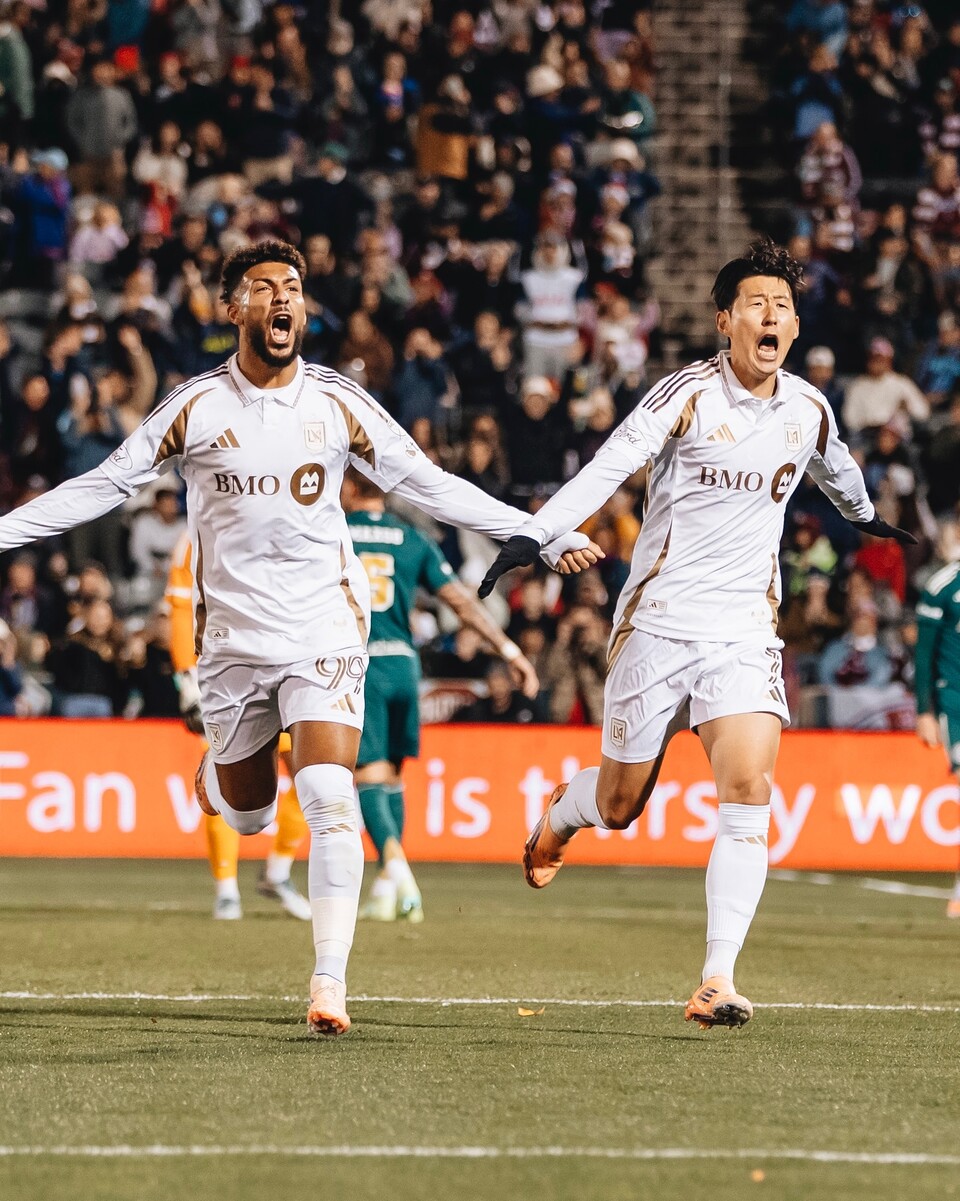 LAFC 손흥민(오른쪽). /구단 페이스북