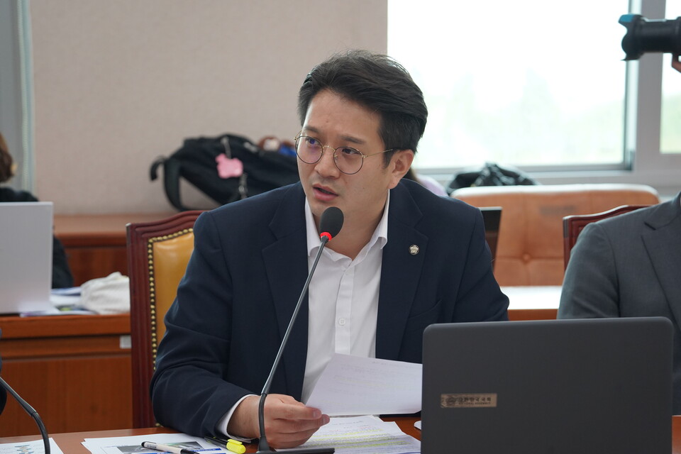 ./전용기 의원실