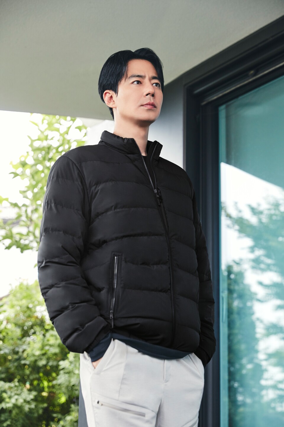 아웃도어 브랜드 K2가 겨울철에도 자유로운 움직임을 가능하게 하는 경량다운 ‘무브에잇(MOVE8) 시리즈’를 출시한다. /K2 제공