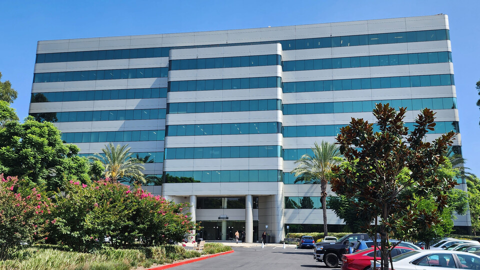 건강검진센터 개원이 예정된 LA 로고스 타워 전경./분당서울대병원 제공