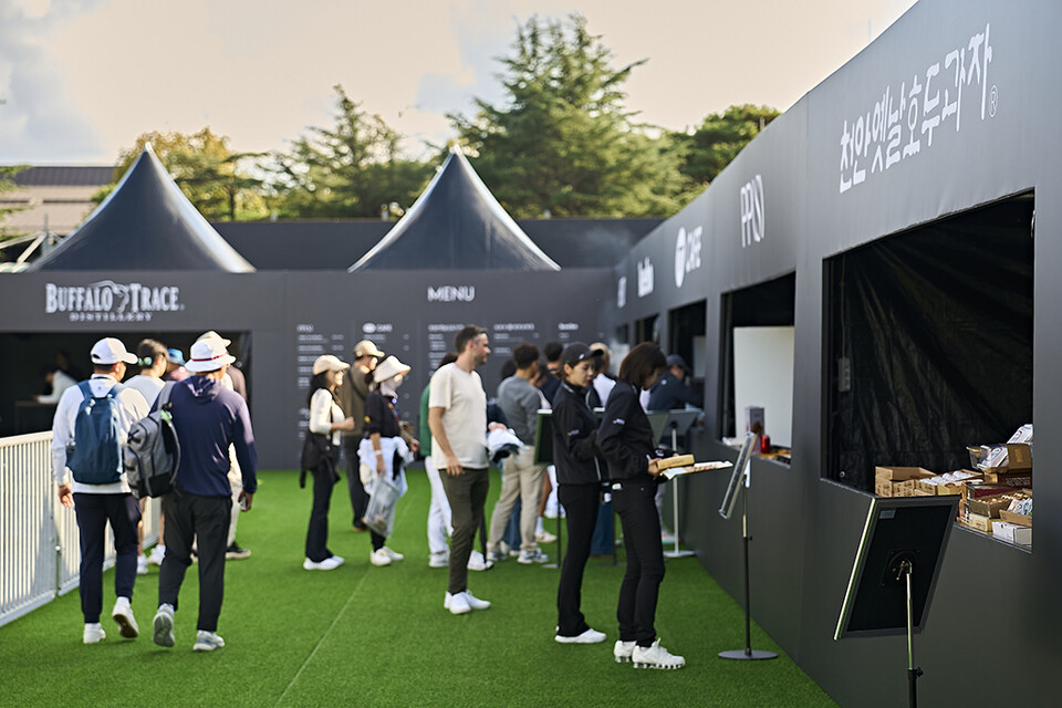 푸드코트에 있는 갤러리 모습. /KPGA 제공