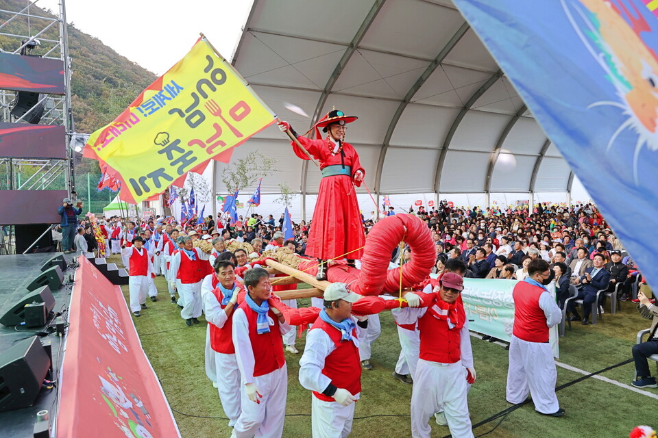 지난해 해남미남축제 읍면 맛 퍼레이드.
