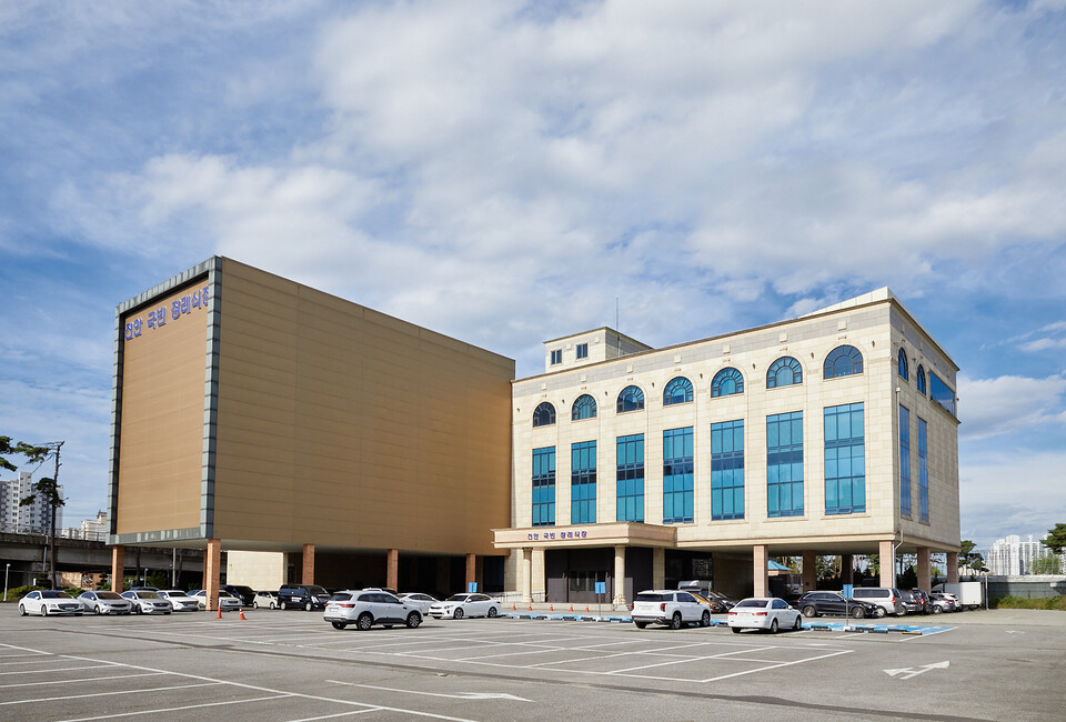 보람상조가 예식장을 인수해 장례식장으로 탈바꿈한 천안국빈장례식장./보람그룹