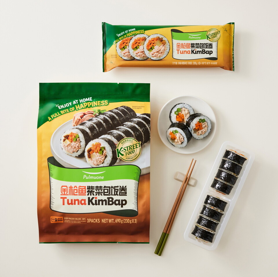 중국 메인스트림에서 판매하는 ‘풀무원 Tuna KimBap’(한식 참치김밥) 제품./풀무원 제공.