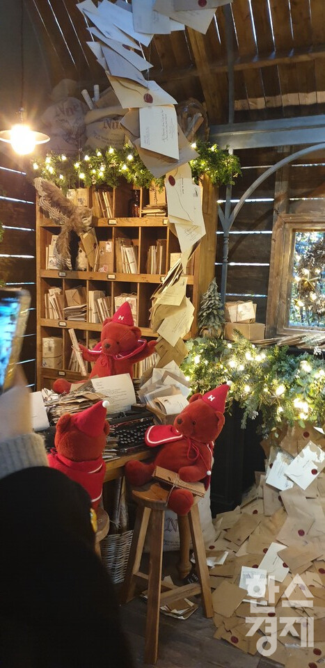 날아가는 편지들 / 이현령 기자