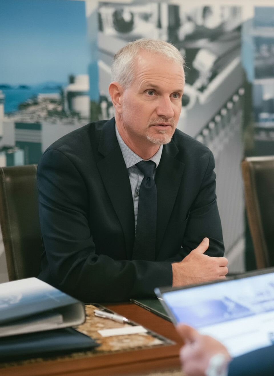 현대건설은 최근 마이클 쿤(Michael Coon) 전 웨스팅하우스 부사장을 전격 영입했다고 4일 밝혔다.